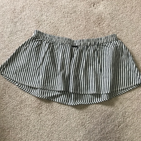 NWOT Billabong striped strapless crop top - Picture 4 of 7